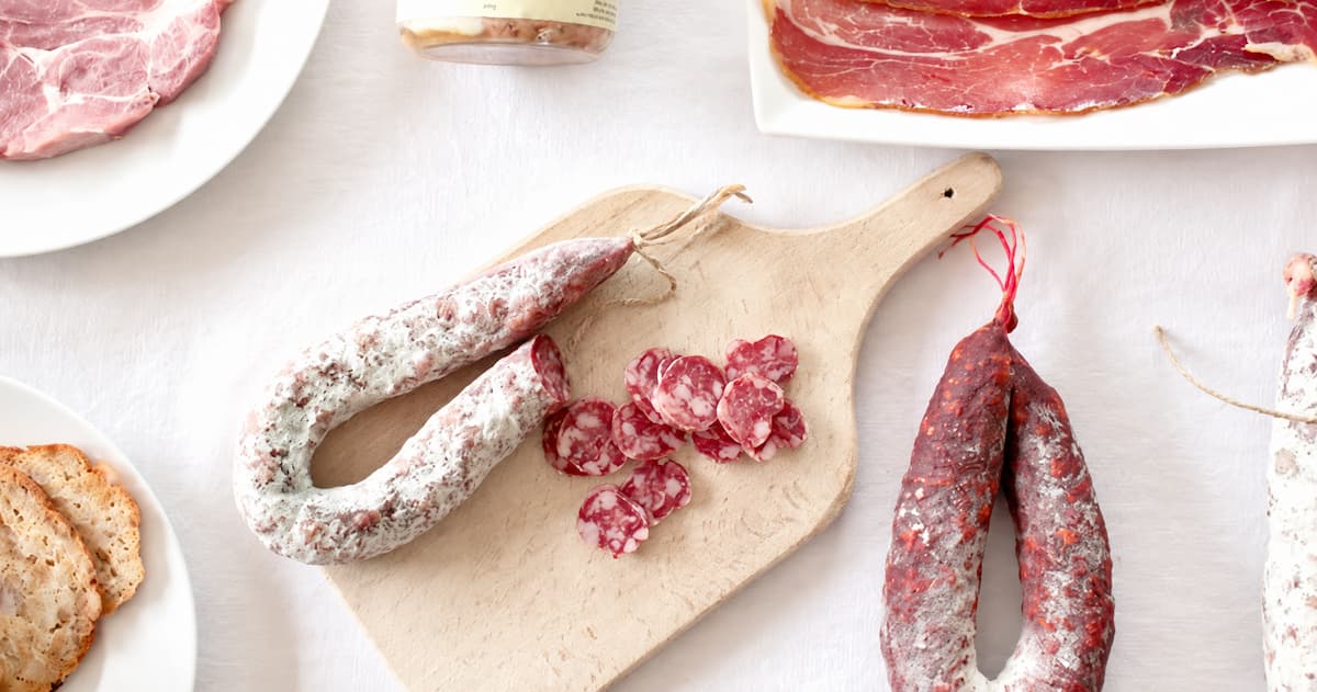 Charcuterie Millas: Eine Familie, sechs Züchter und die Luft der Monts de Lacaune