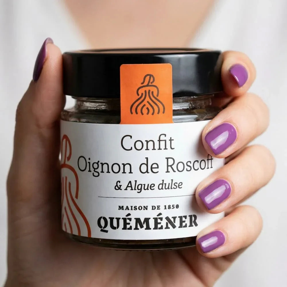 Confit von Rosa Zwiebel aus Roscoff mit "Algue Dulse" - Ferme de Kergus - Maître Philippe & Filles